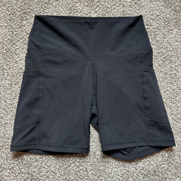 Colorfulkoala Black Women's biker Shorts with pockets high waisted - Picture 1 of 4